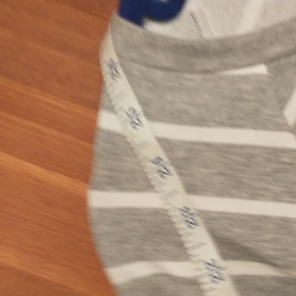 Liz Claiborne woman's size S cotton soft long sleeve pullover NWT - Picture 7 of 11